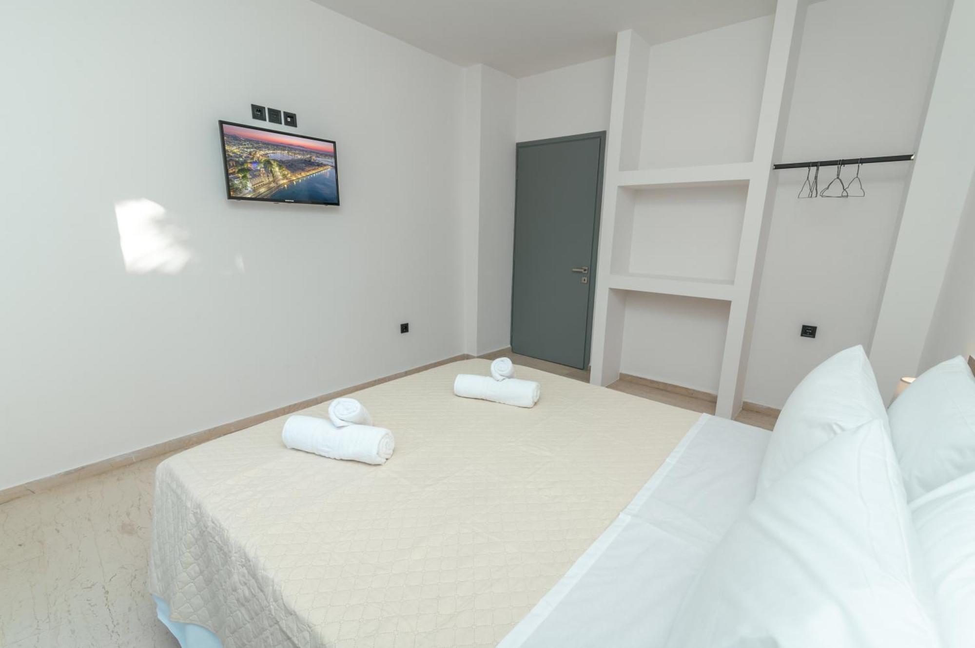 Lux City Apartment Kos Extérieur photo